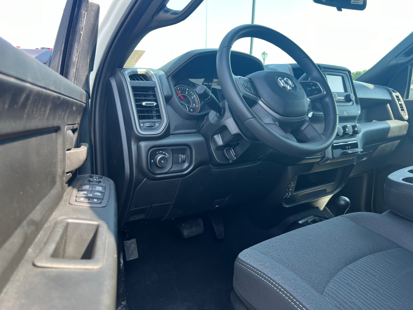 2024 Ram 2500 Tradesman 4x4 Crew Cab 64 Box 17