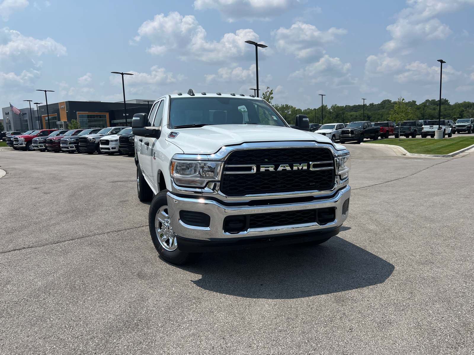 2024 Ram 2500 Tradesman 4x4 Crew Cab 64 Box 2