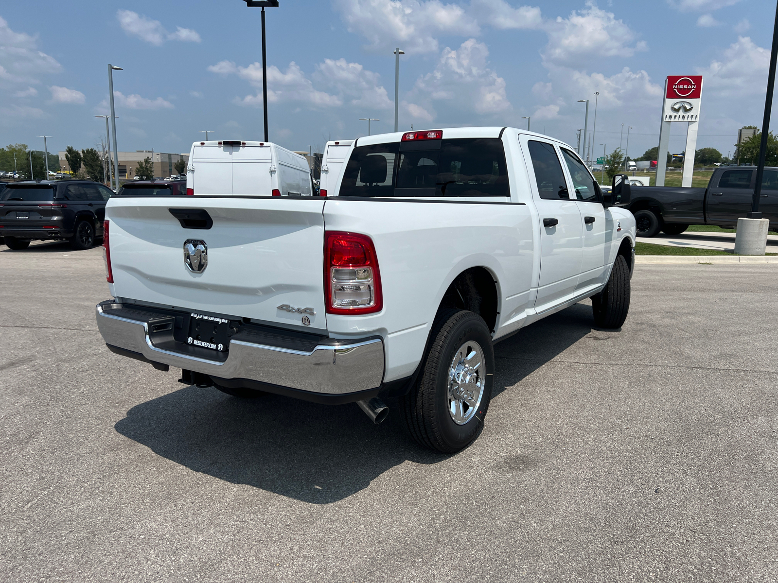 2024 Ram 2500 Tradesman 4x4 Crew Cab 64 Box 9