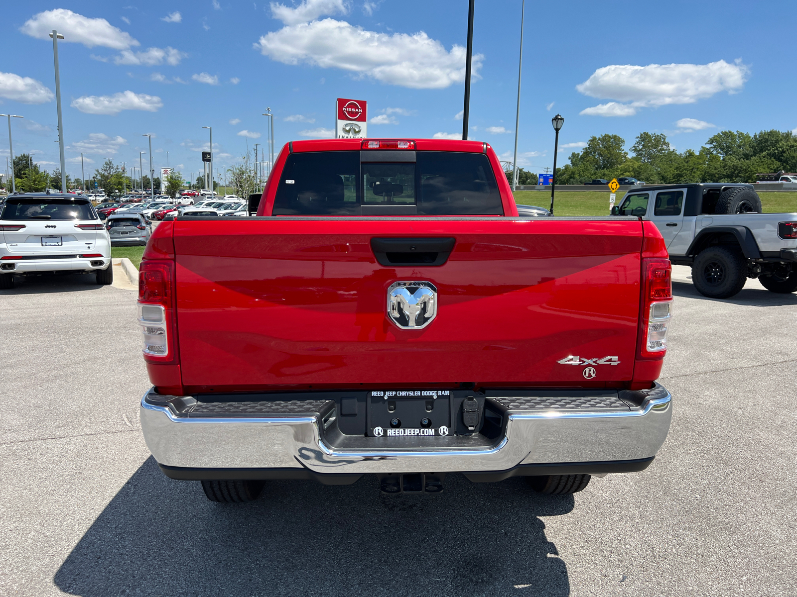 2024 Ram 2500 Tradesman 4x4 Crew Cab 64 Box 8