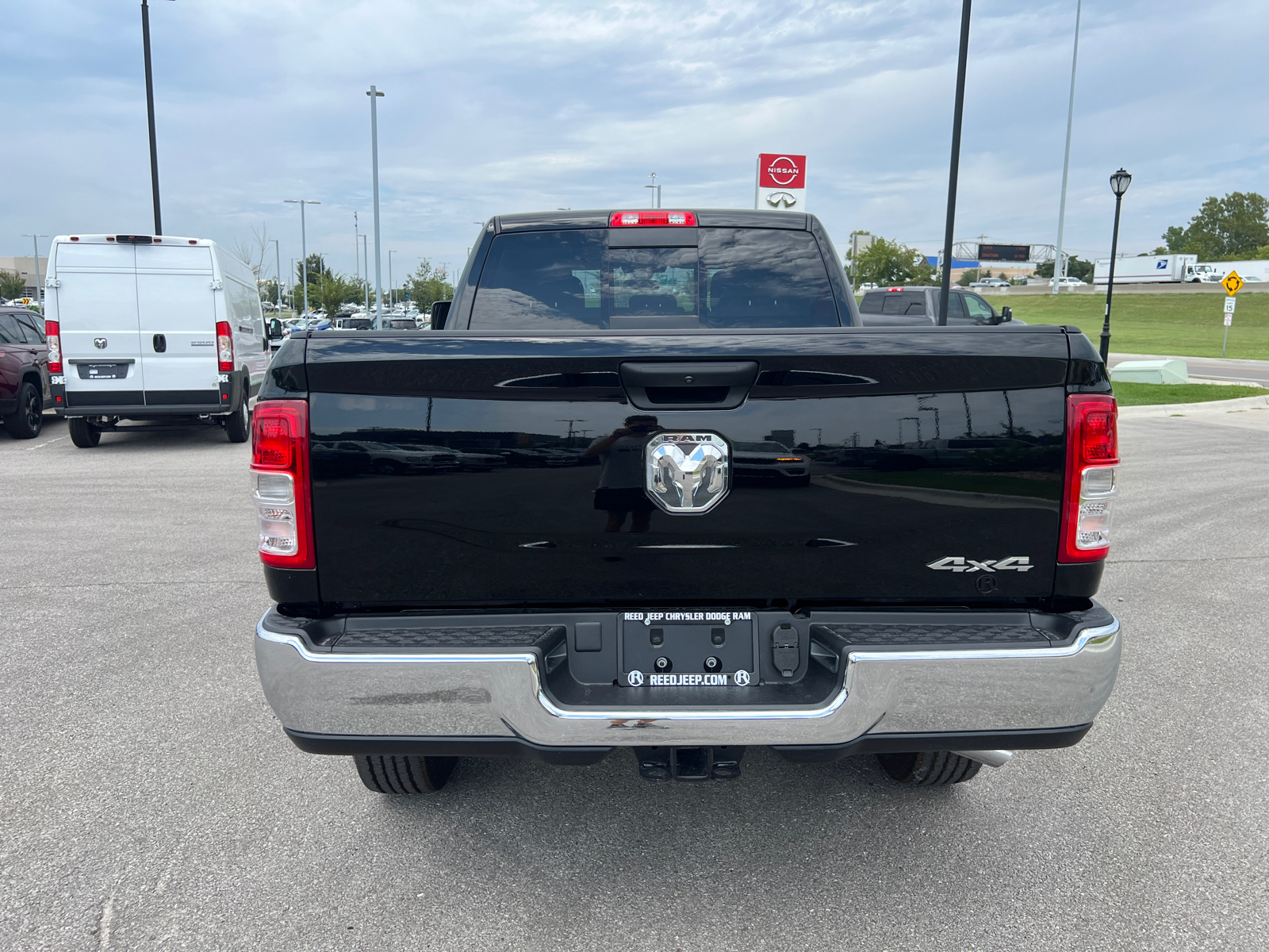 2024 Ram 2500 Tradesman 4x4 Crew Cab 64 Box 8