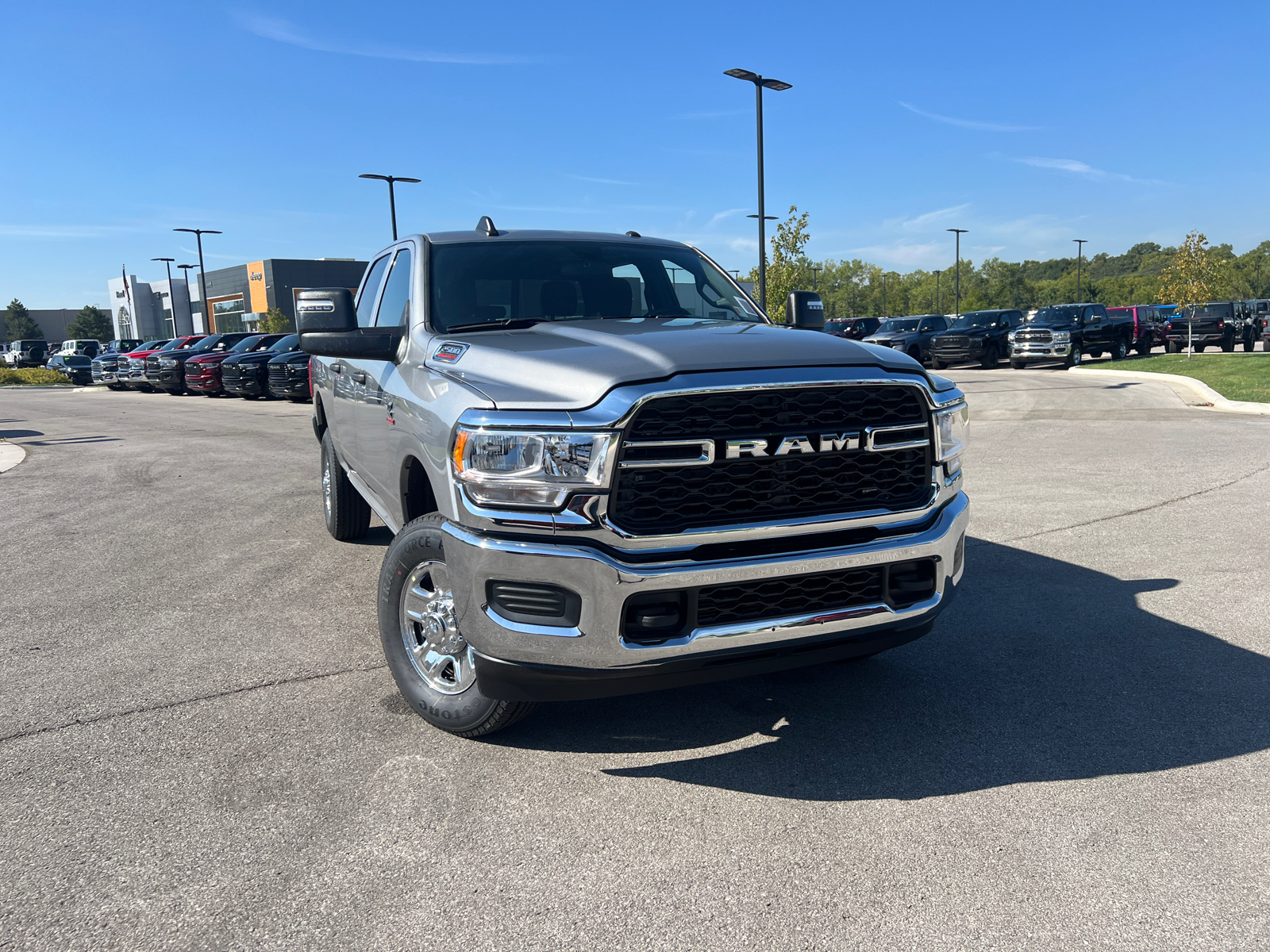 2024 Ram 2500 Tradesman 4x4 Crew Cab 64 Box 2