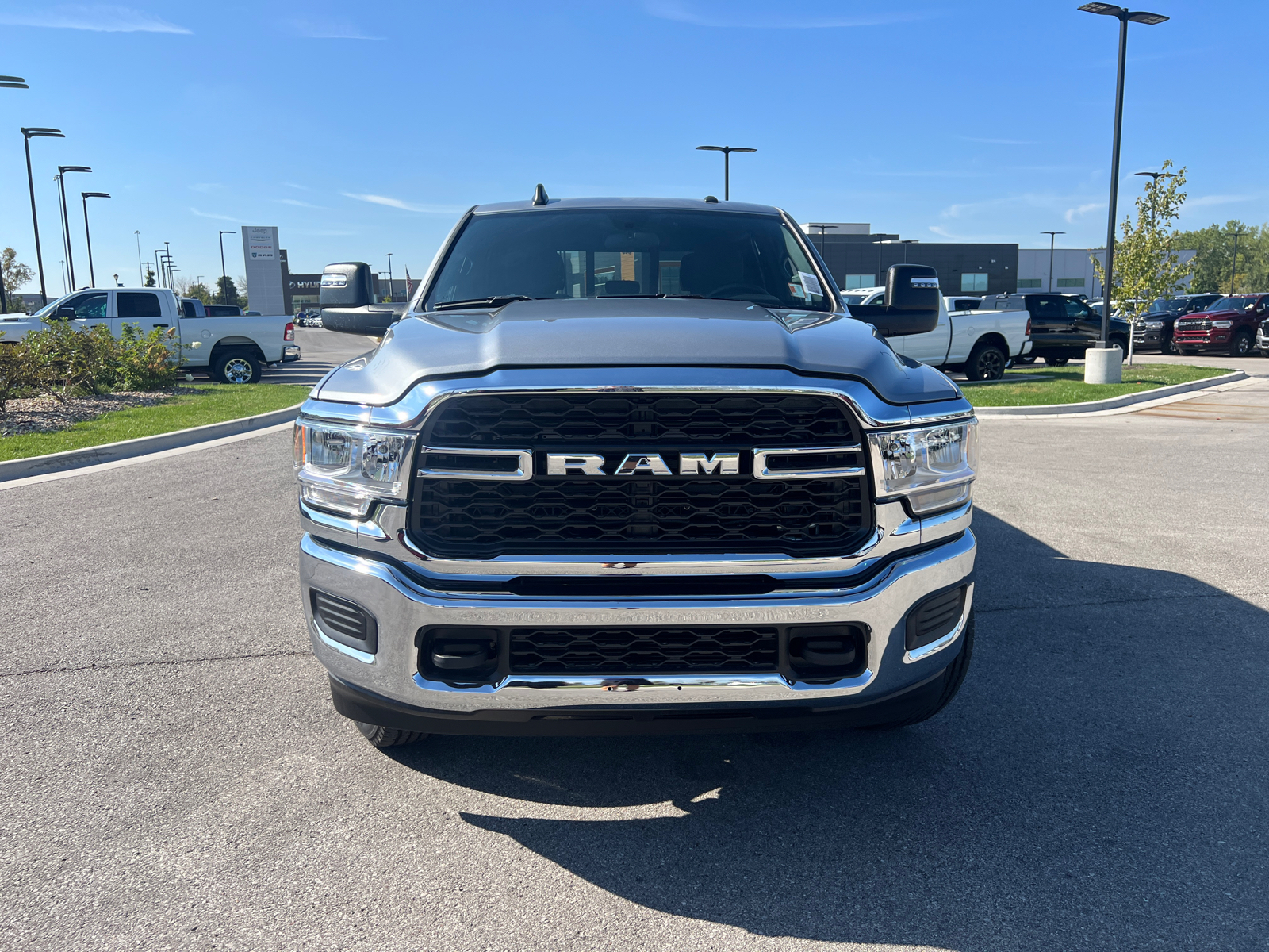 2024 Ram 2500 Tradesman 4x4 Crew Cab 64 Box 3