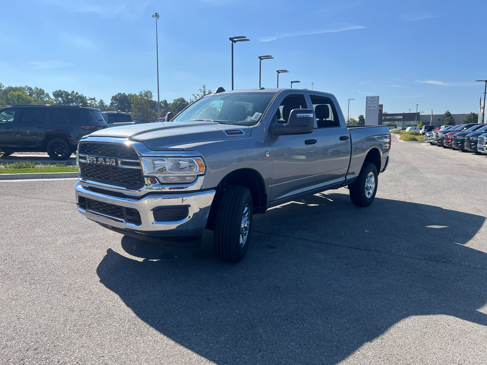 2024 Ram 2500 Tradesman 4x4 Crew Cab 64 Box 4