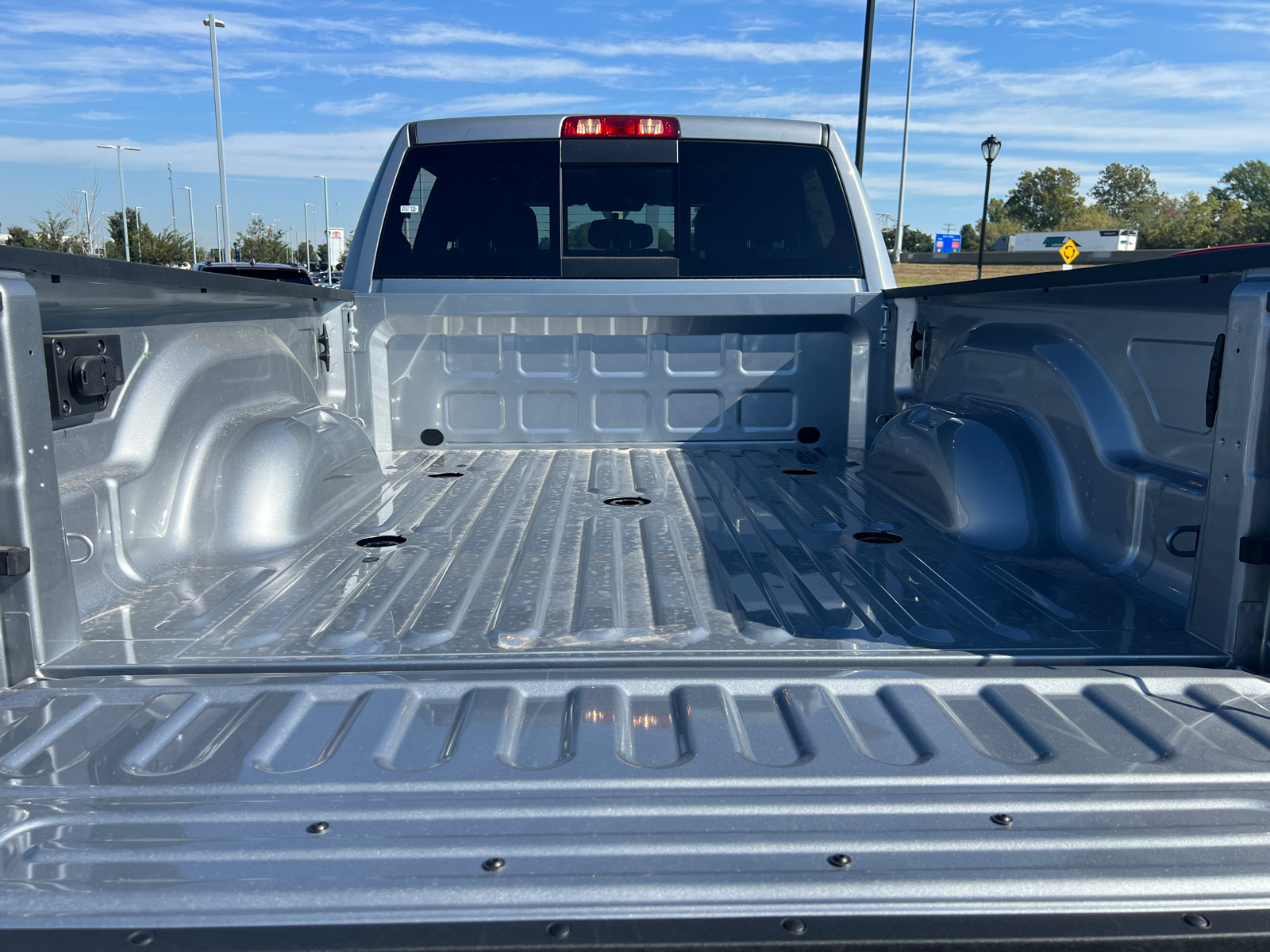 2024 Ram 2500 Tradesman 4x4 Crew Cab 64 Box 10