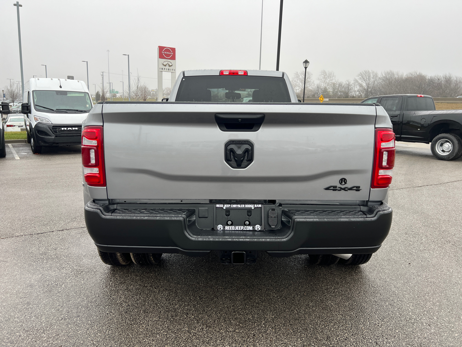 2024 Ram 3500 Tradesman 4x4 Crew Cab 8 Box 8