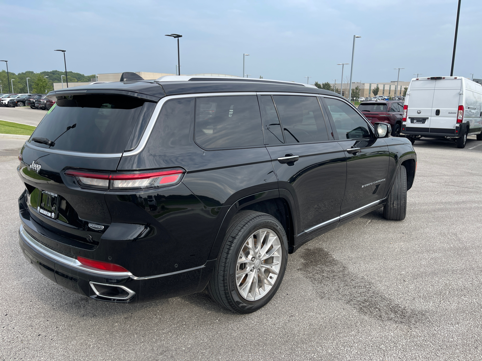 2021 Jeep Grand Cherokee L Summit 9