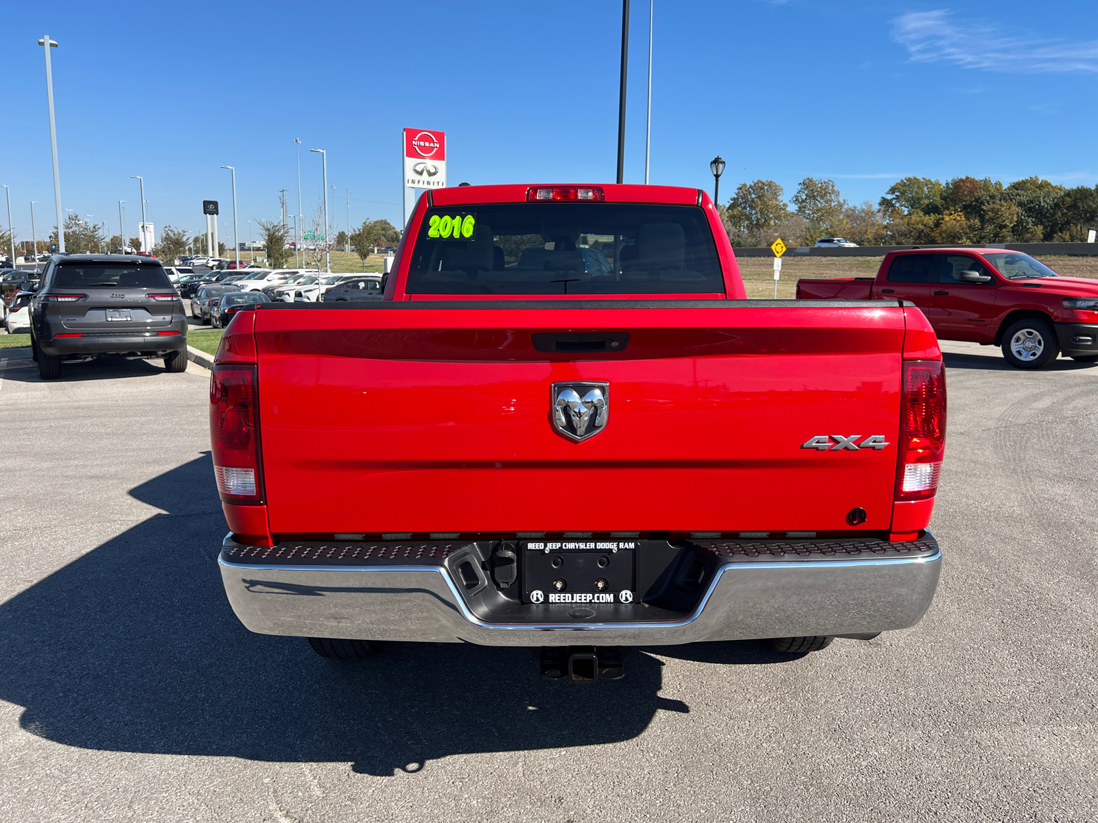 2016 Ram 1500 Tradesman 4WD Quad Cab 140.5 8