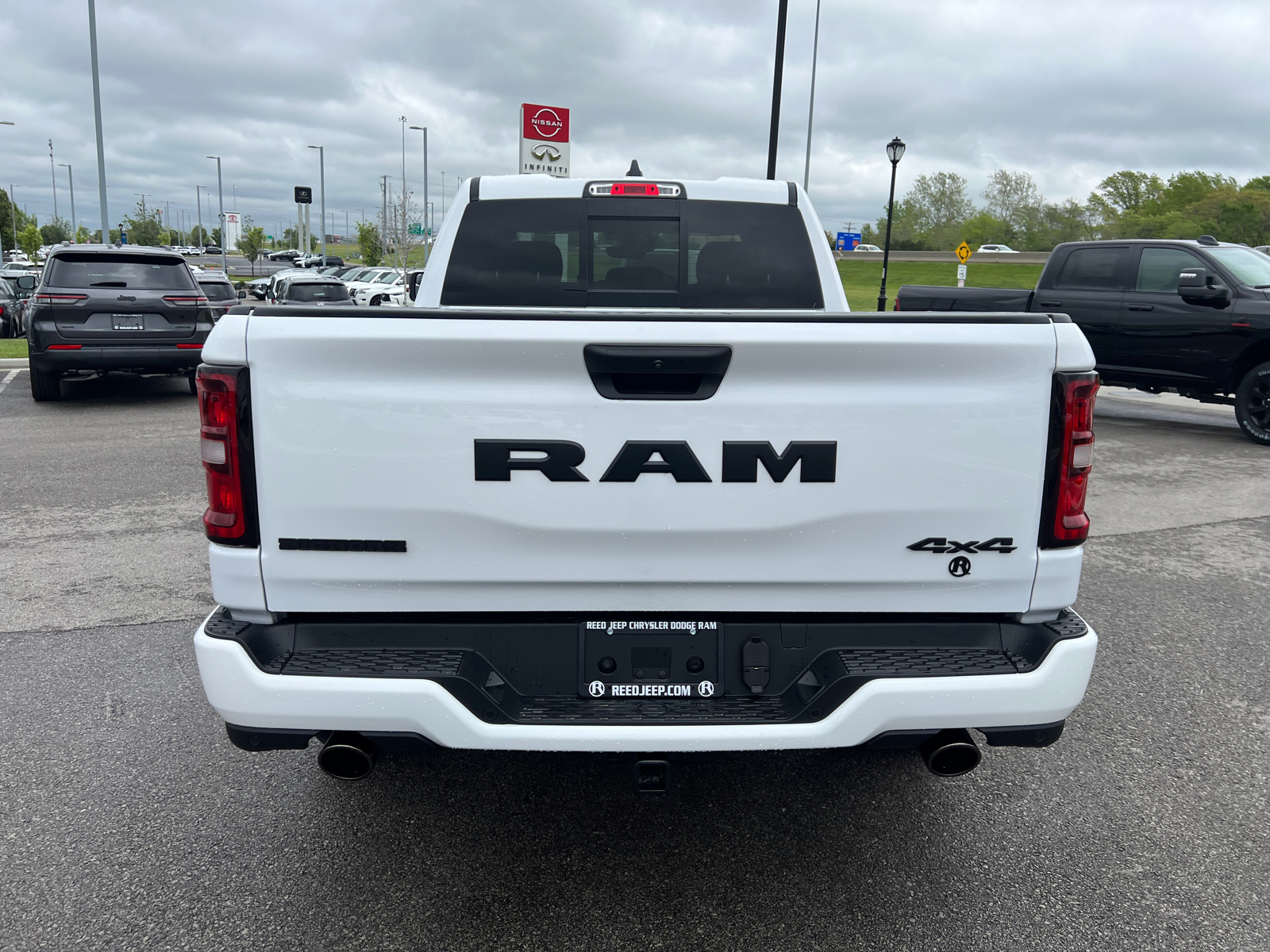 2025 Ram 1500 Big Horn 4x4 Quad Cab 64 Box 8