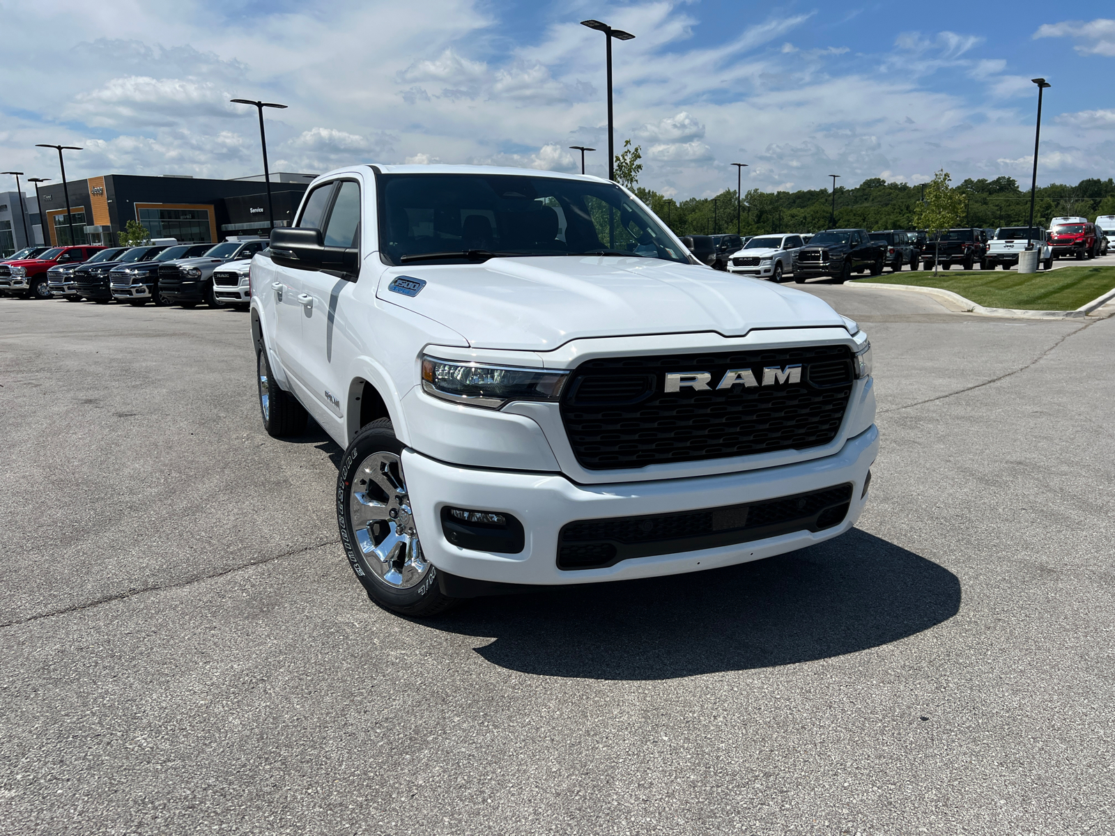 2025 Ram 1500 Big Horn 4x4 Crew Cab 57 Box 2