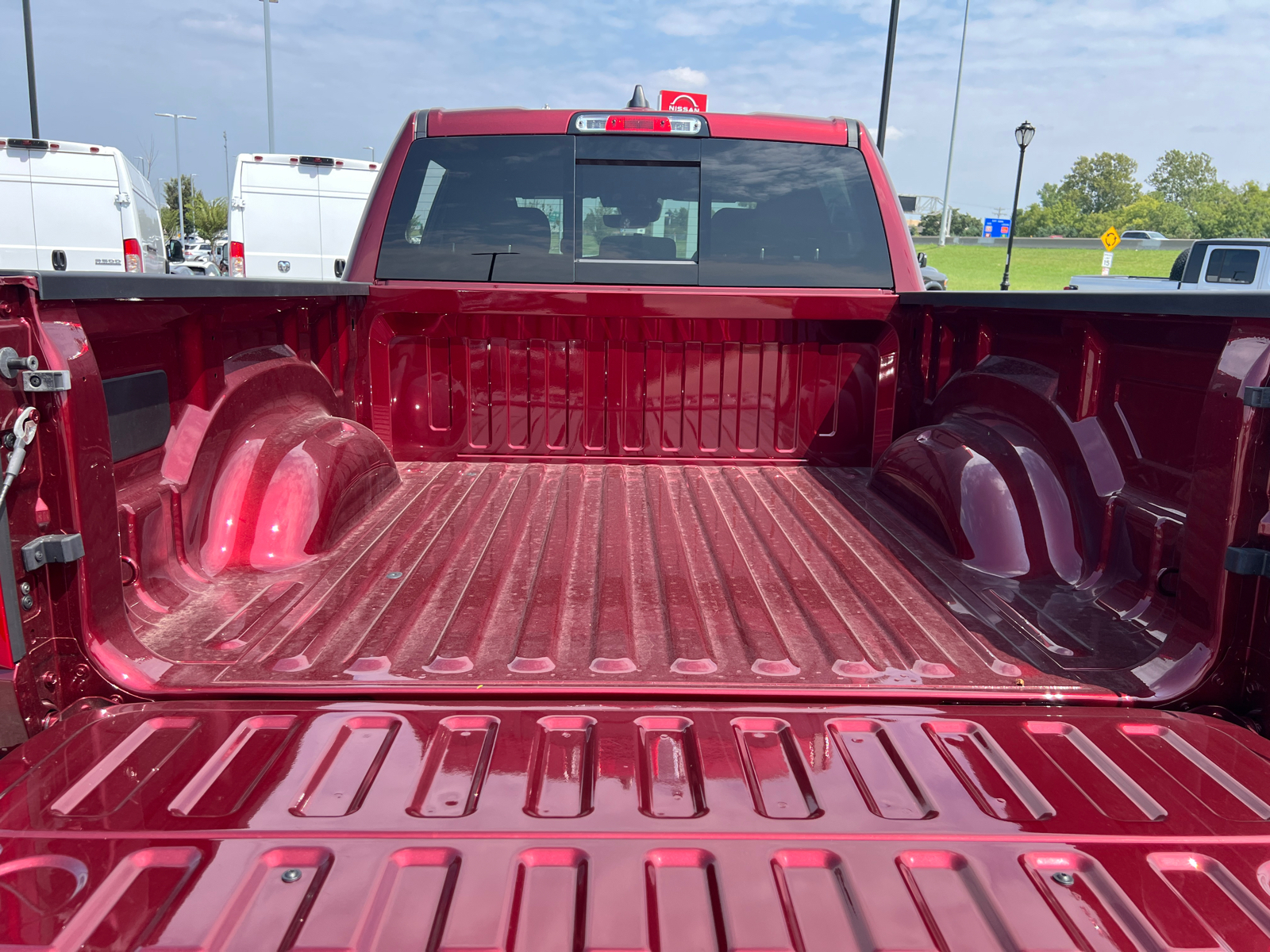 2025 Ram 1500 Big Horn 4x4 Crew Cab 57 Box 10