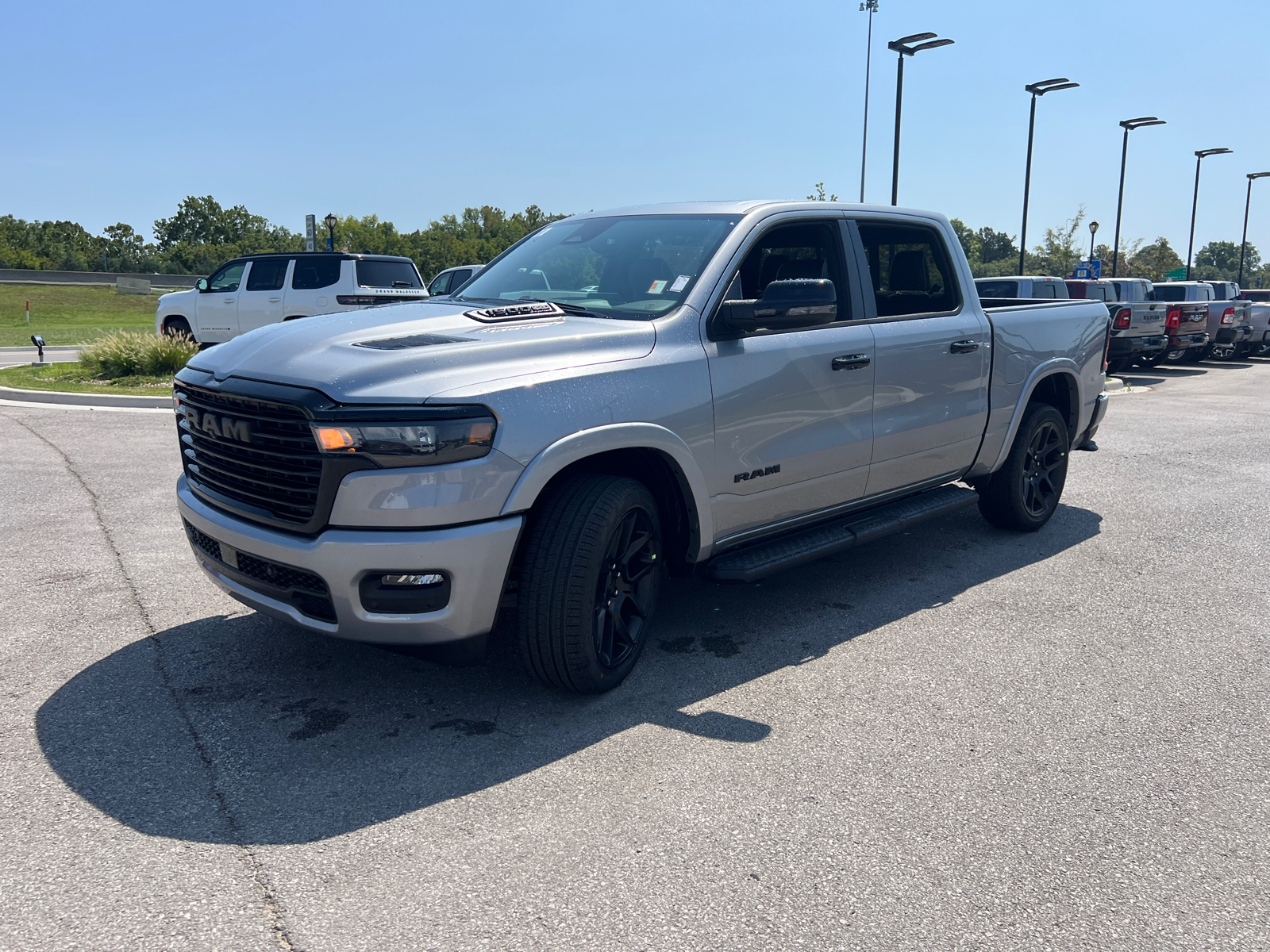 2025 Ram 1500 Laramie 4x4 Crew Cab 57 Box 4