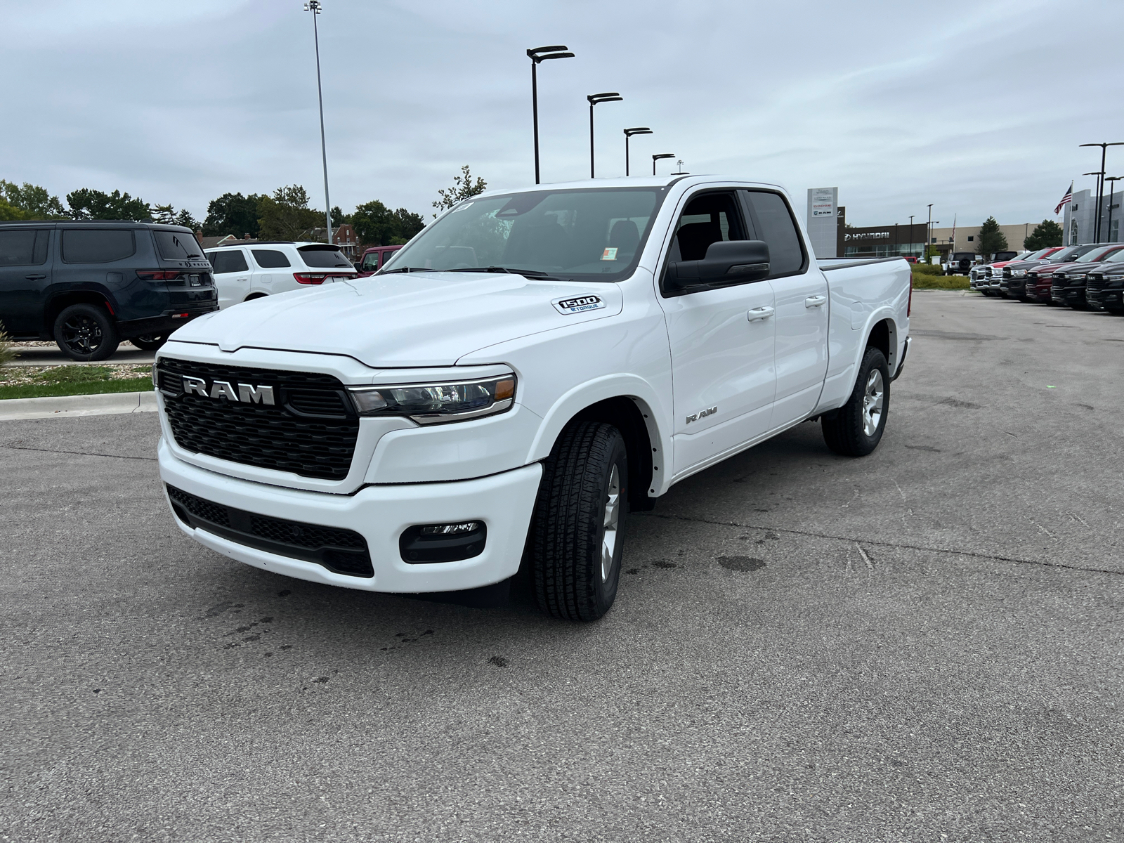 2025 Ram 1500 Big Horn 4x4 Quad Cab 64 Box 4