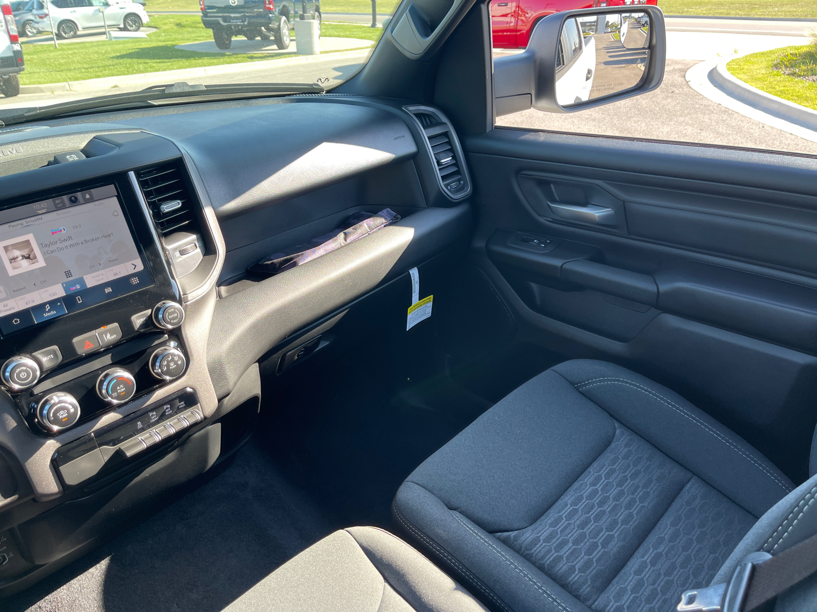 2025 Ram 1500 Tradesman 4x4 Quad Cab 64 Box 31