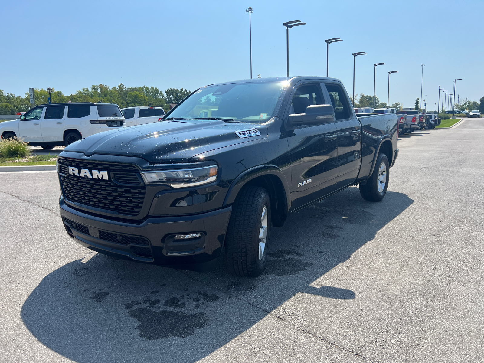 2025 Ram 1500 Big Horn 4x4 Quad Cab 64 Box 4