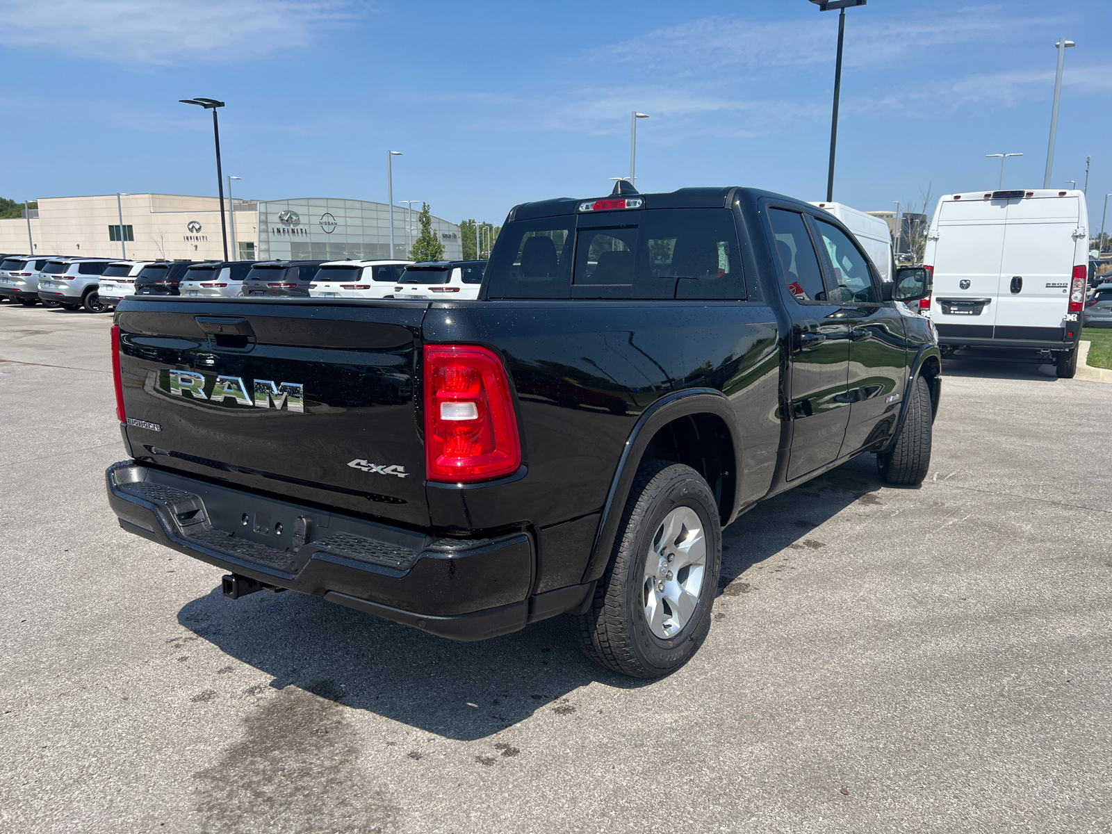 2025 Ram 1500 Big Horn 4x4 Quad Cab 64 Box 9