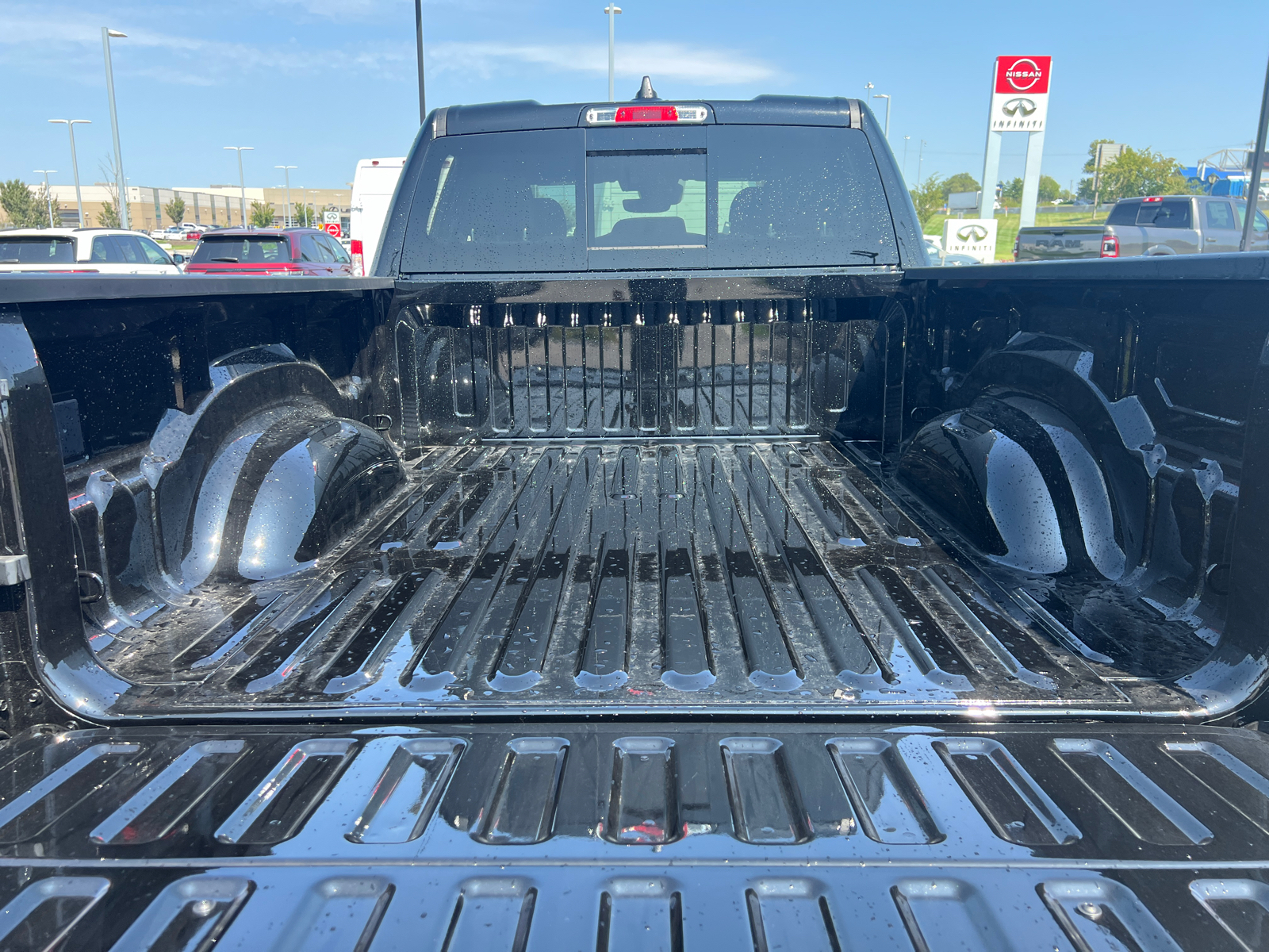 2025 Ram 1500 Big Horn 4x4 Quad Cab 64 Box 10