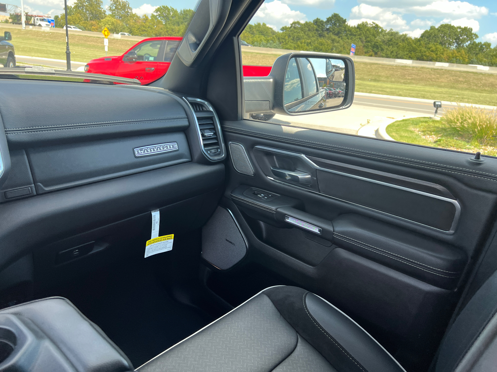 2025 Ram 1500 Laramie 4x4 Crew Cab 57 Box 16