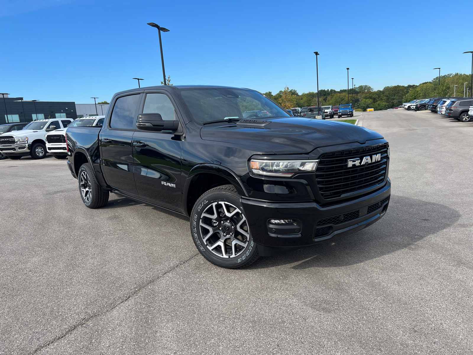 2025 Ram 1500 Laramie 4x4 Crew Cab 57 Box 1