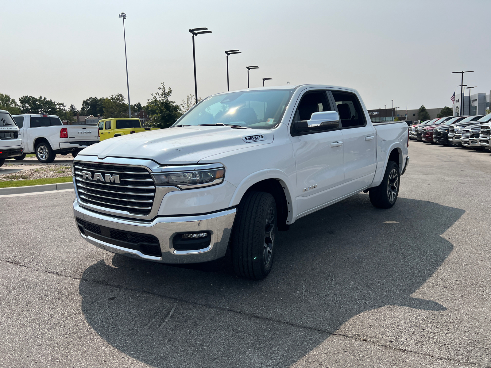 2025 Ram 1500 Laramie 4x4 Crew Cab 57 Box 4