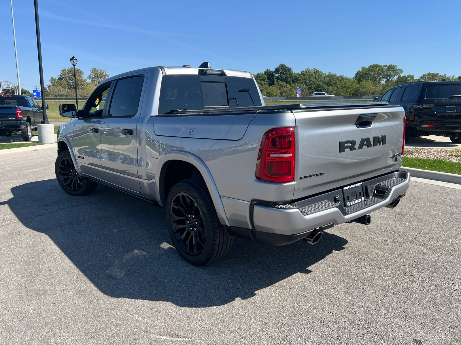 2025 Ram 1500 Limited 4x4 Crew Cab 57 Box 7