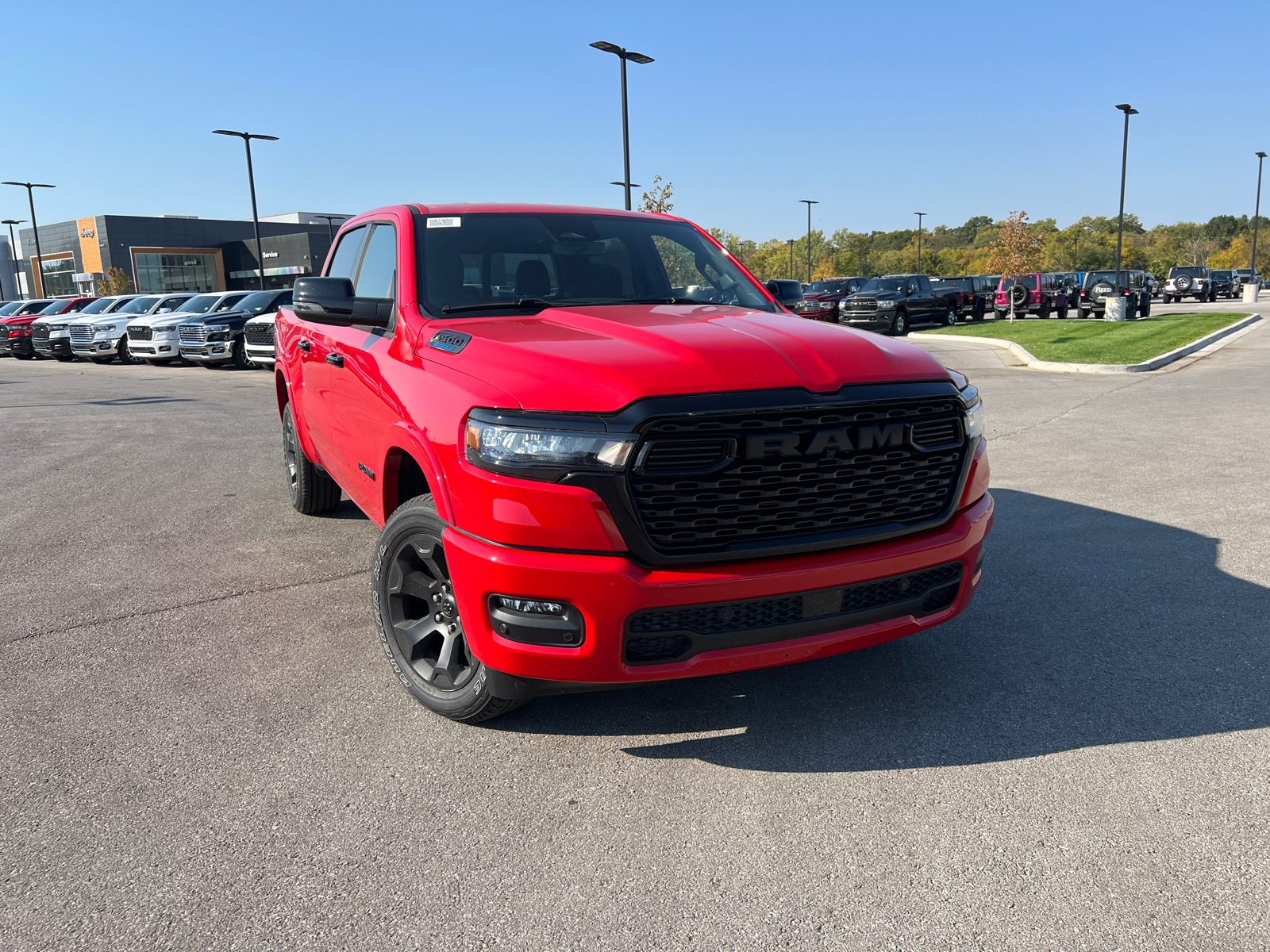 2025 Ram 1500 Big Horn 4x4 Crew Cab 57 Box 2