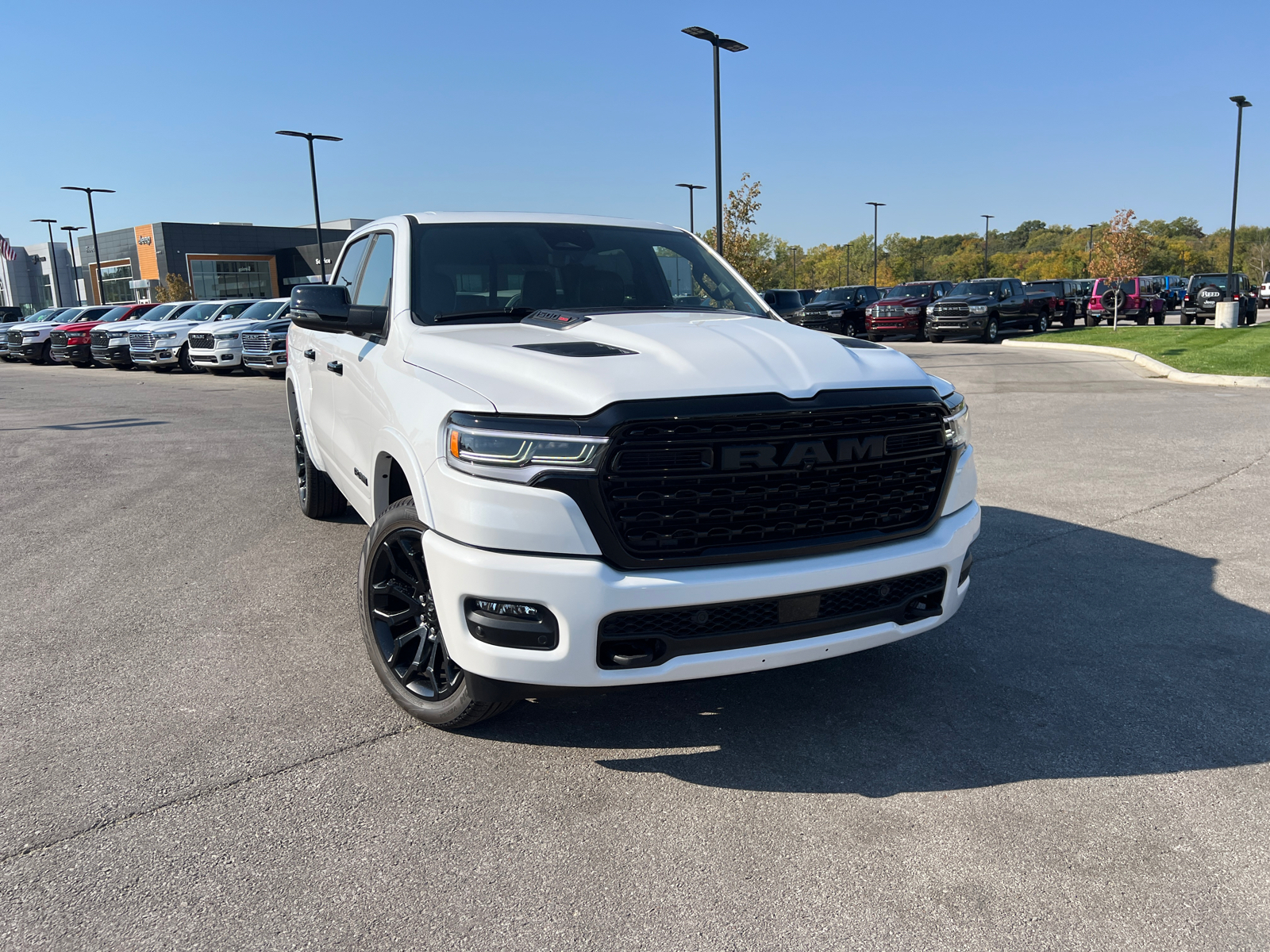 2025 Ram 1500 Limited 4x4 Crew Cab 57 Box 2