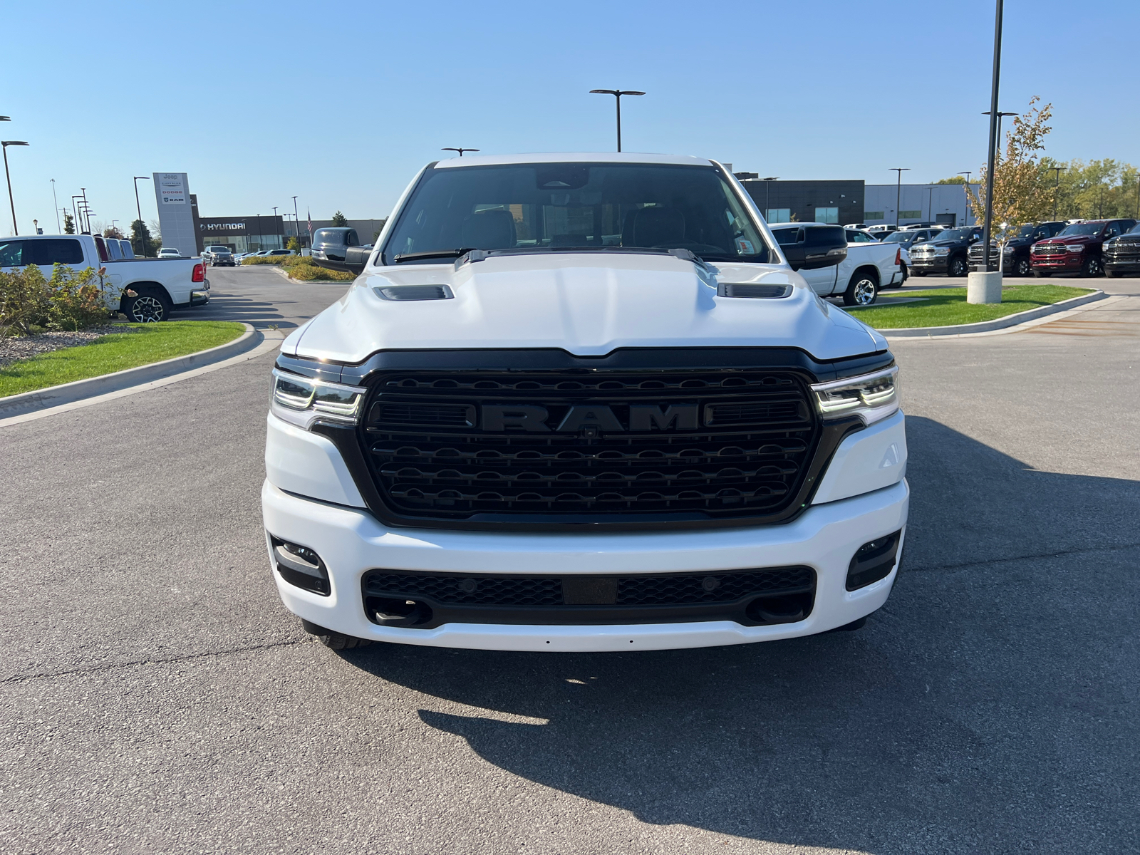 2025 Ram 1500 Limited 4x4 Crew Cab 57 Box 3