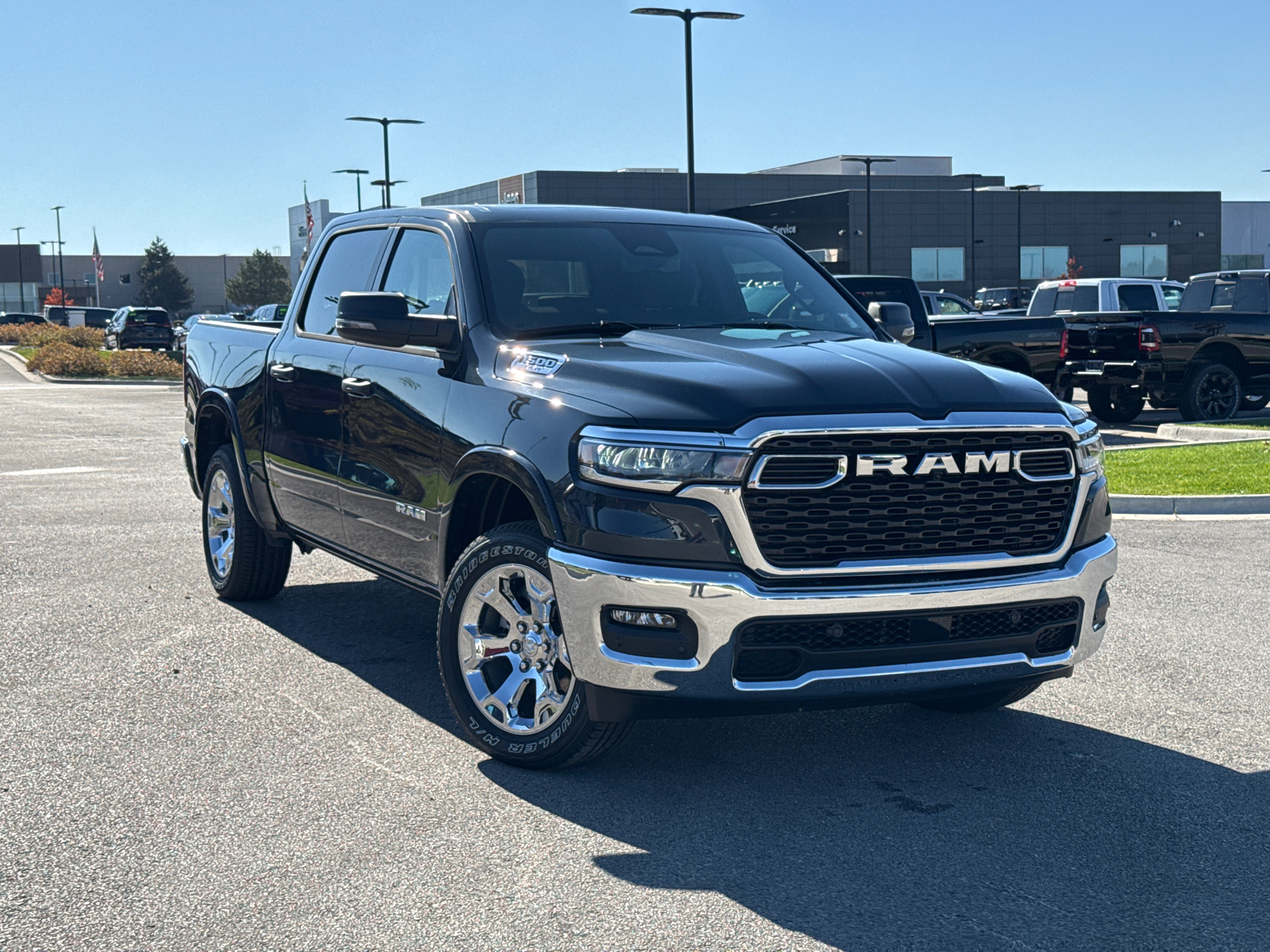 2025 Ram 1500 Big Horn 4x4 Crew Cab 57 Box 2