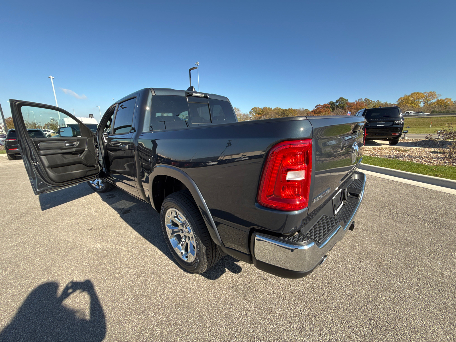 2025 Ram 1500 Big Horn 4x4 Crew Cab 57 Box 24