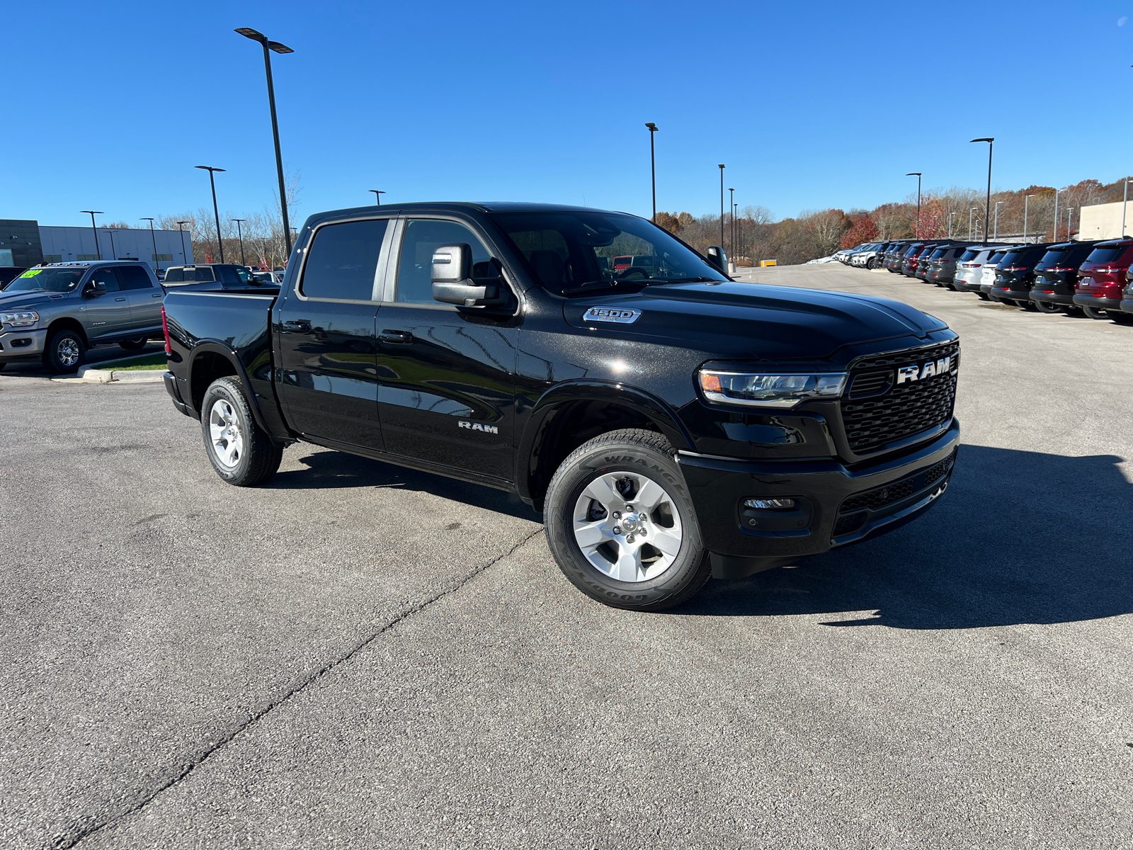 2025 Ram 1500 Big Horn 4x4 Crew Cab 57 Box 1