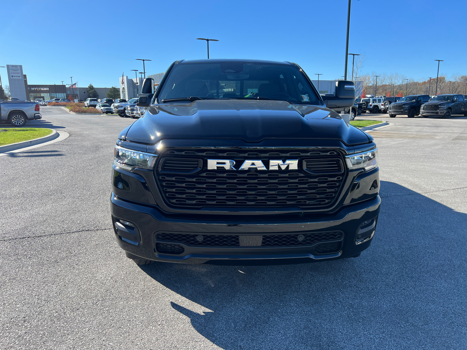 2025 Ram 1500 Big Horn 4x4 Crew Cab 57 Box 3