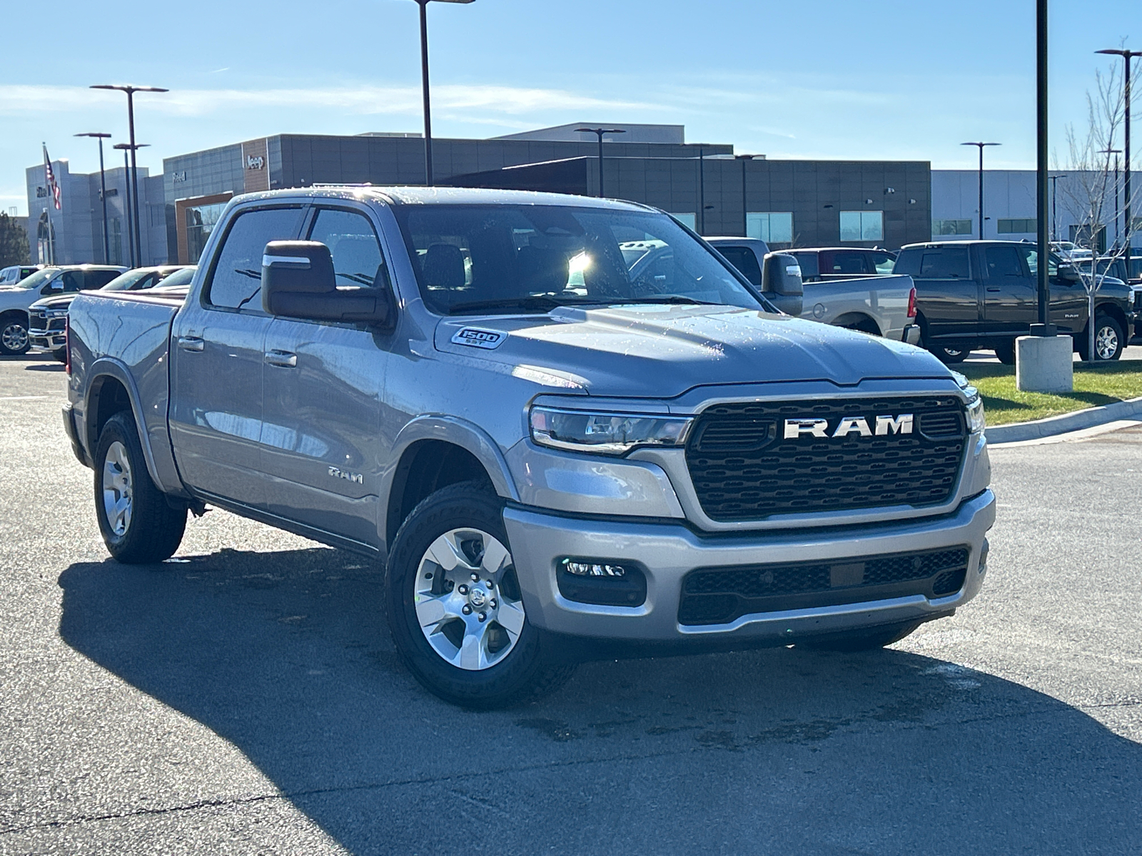 2025 Ram 1500 Big Horn 4x4 Crew Cab 57 Box 2