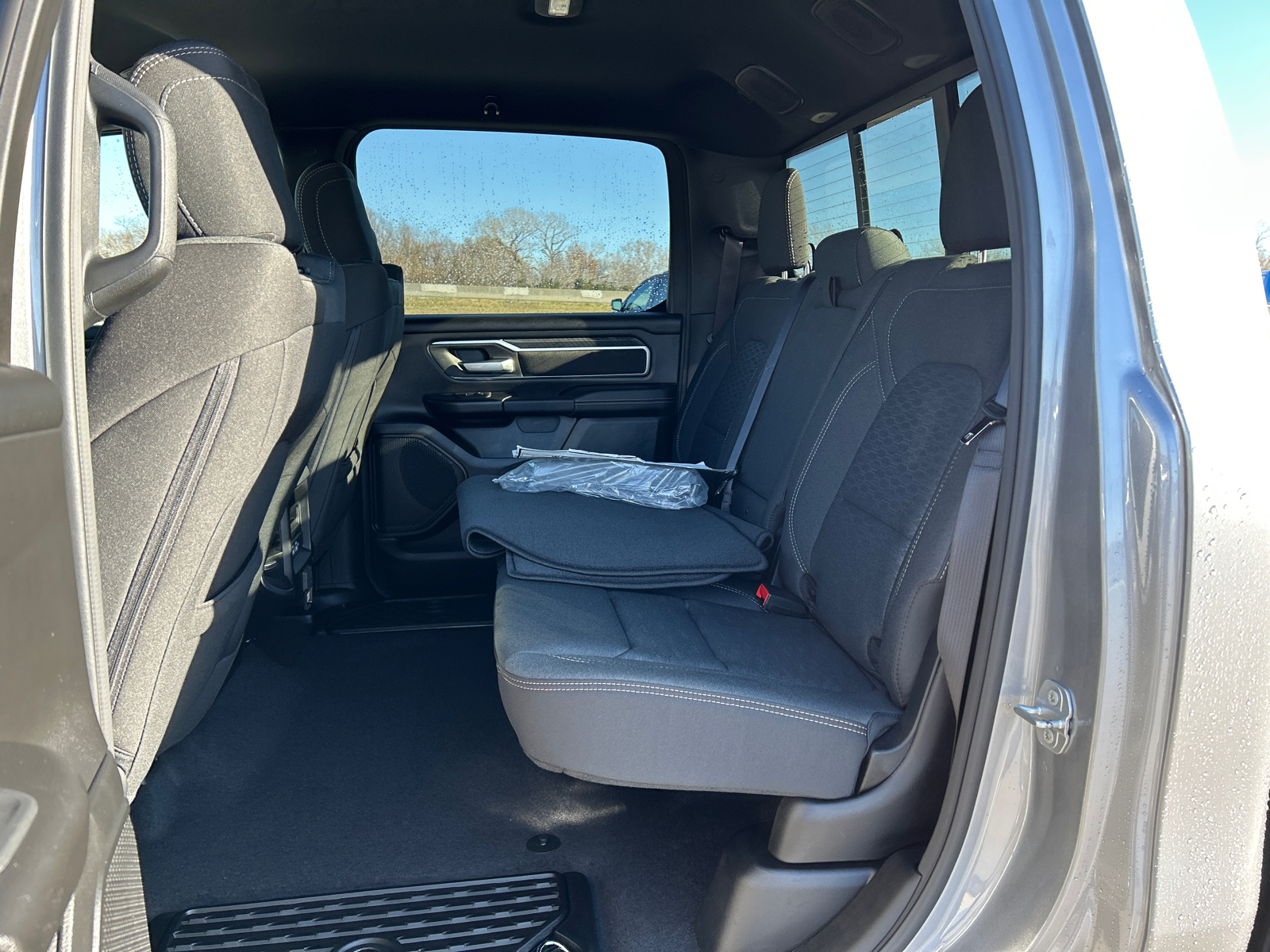 2025 Ram 1500 Big Horn 4x4 Crew Cab 57 Box 12