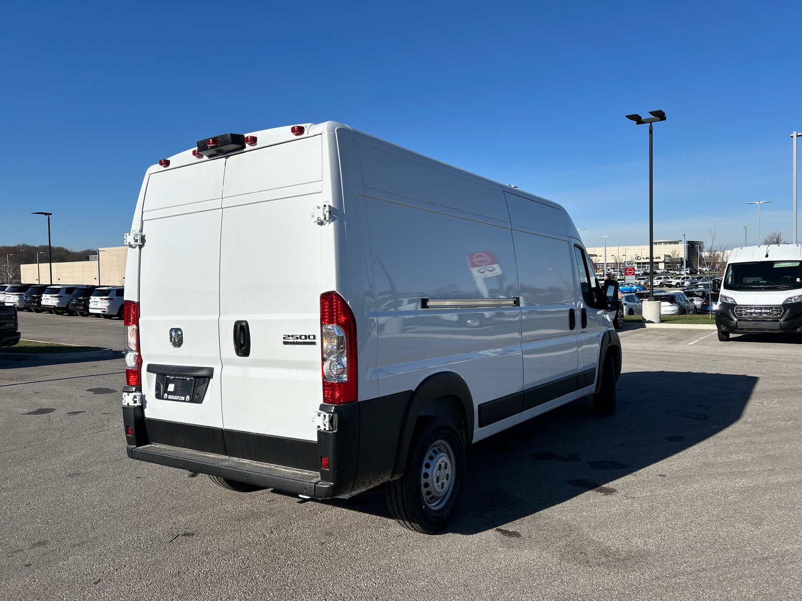 2025 Ram ProMaster SLT 8