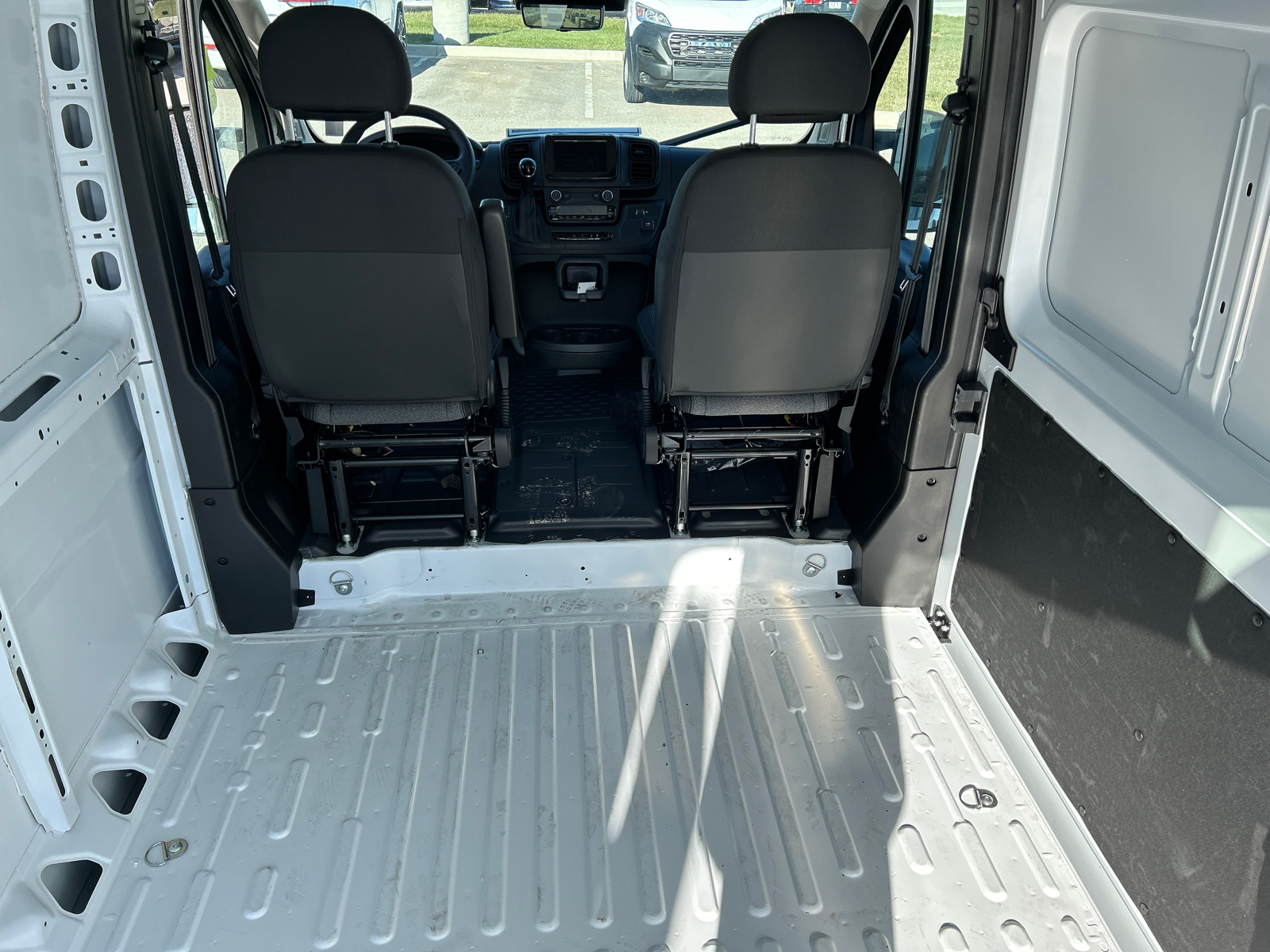 2025 Ram ProMaster SLT 10