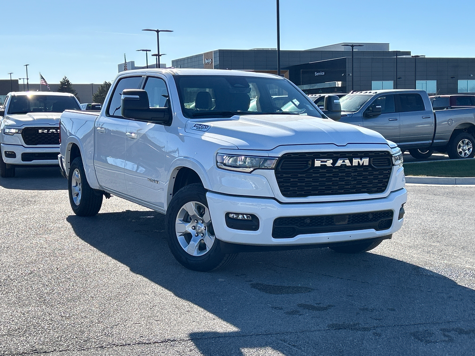 2025 Ram 1500 Big Horn 4x4 Crew Cab 57 Box 2