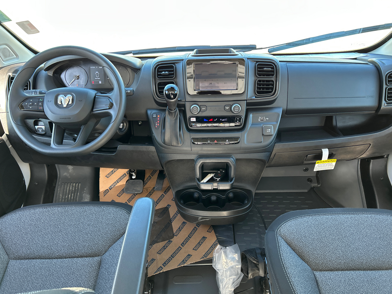 2025 Ram ProMaster SLT 11