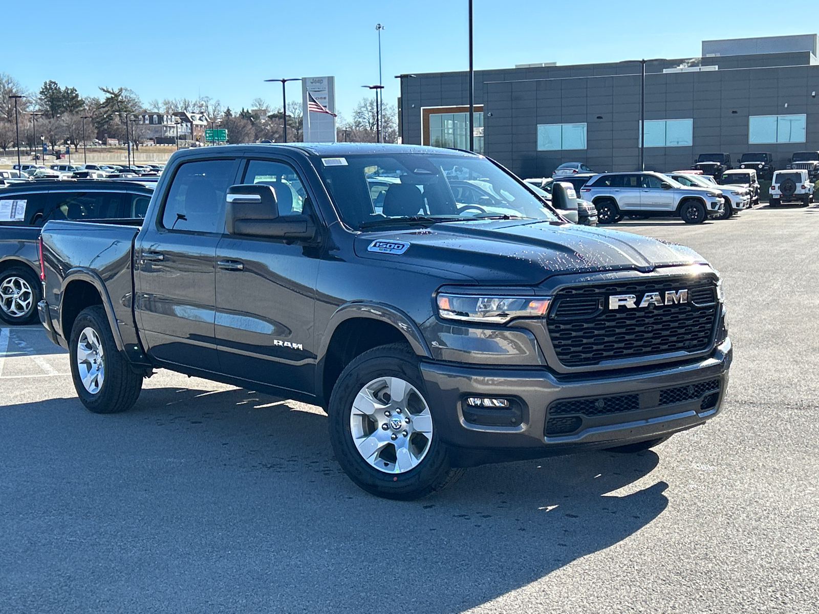 2025 Ram 1500 Big Horn 4x4 Crew Cab 57 Box 1