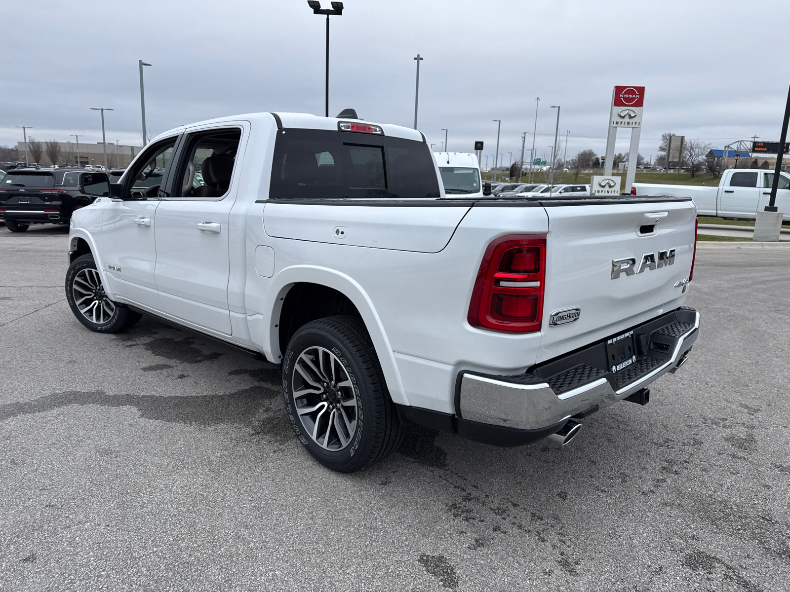 2025 Ram 1500 Longhorn 4x4 Crew Cab 57 Box 7