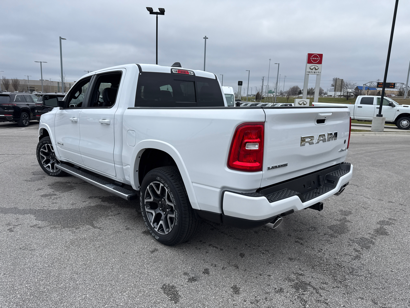 2025 Ram 1500 Laramie 4x4 Crew Cab 57 Box 7