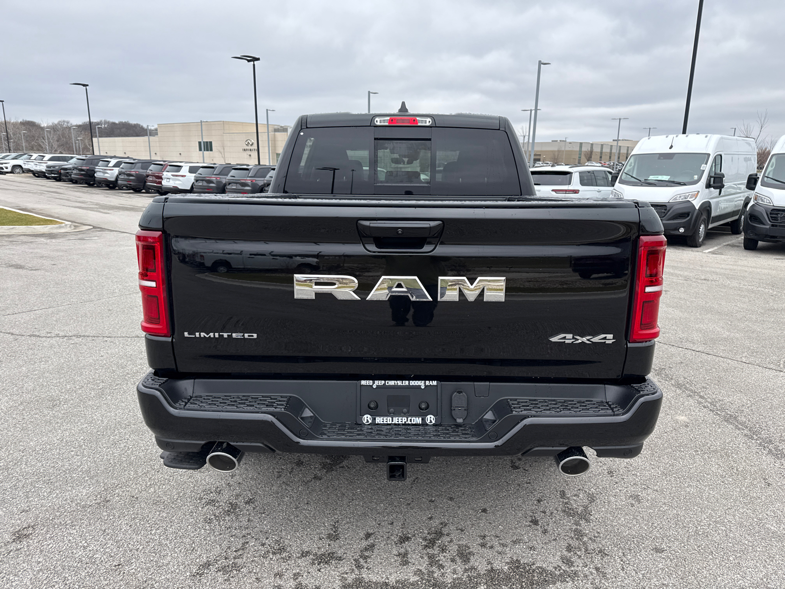 2025 Ram 1500 Limited 4x4 Crew Cab 57 Box 9