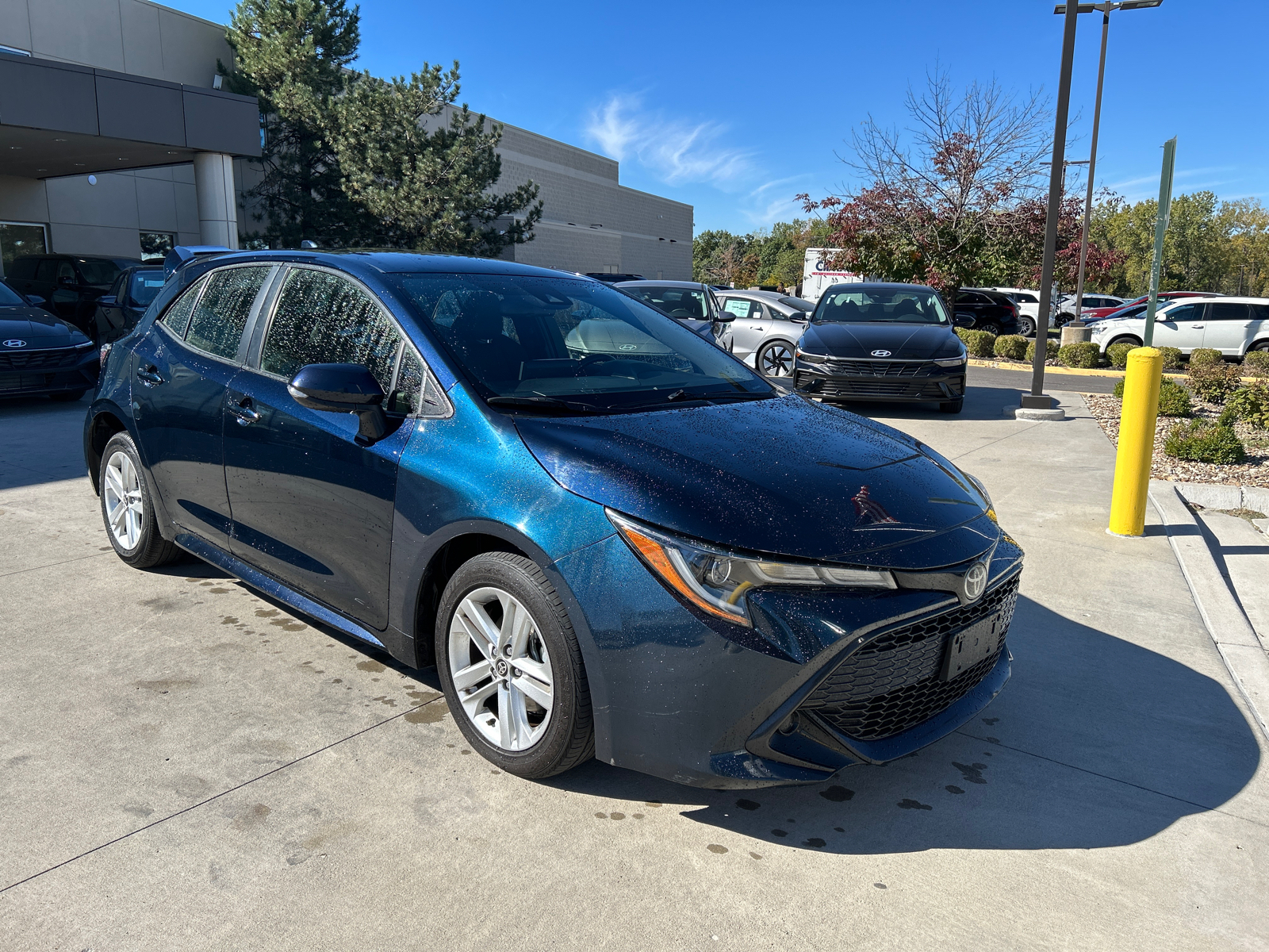 2020 Toyota Corolla Hatchback SE 4