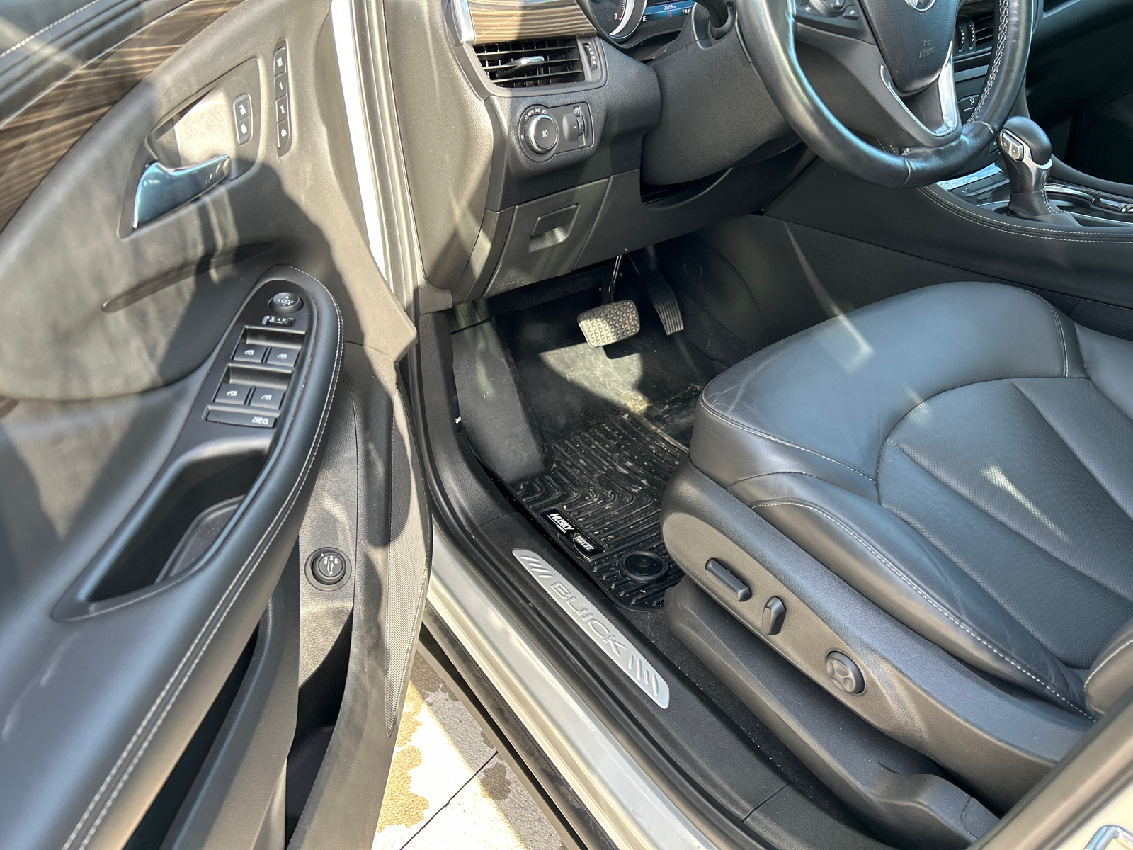 2019 Buick Envision Essence 22