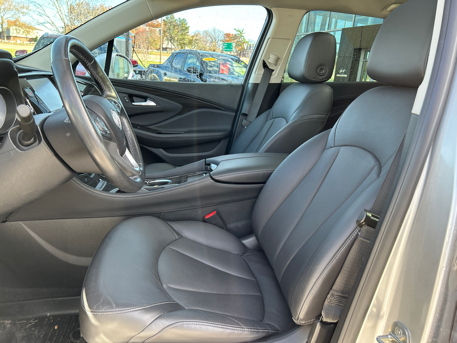 2019 Buick Envision Essence 27