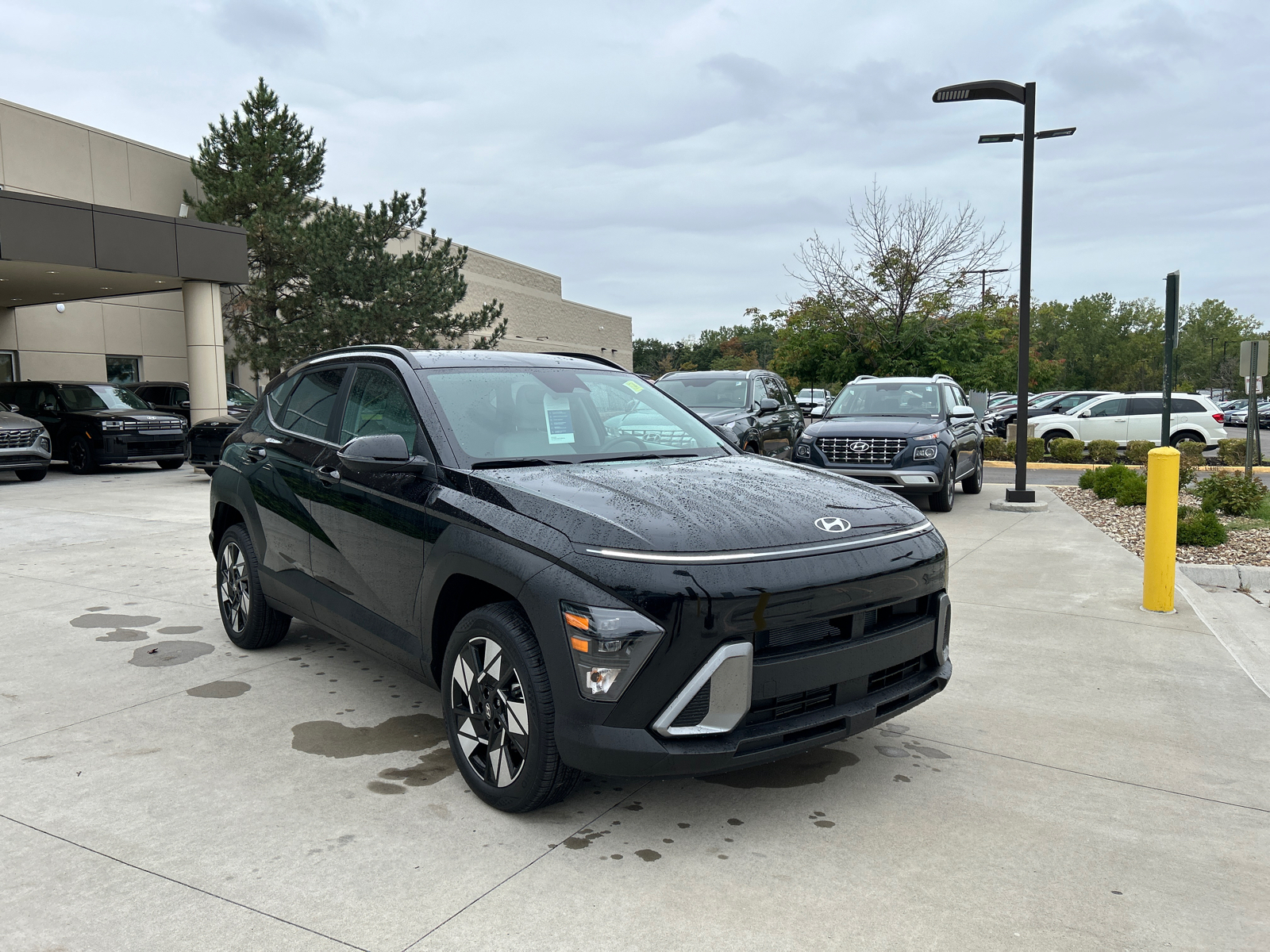 2024 Hyundai KONA SEL 4