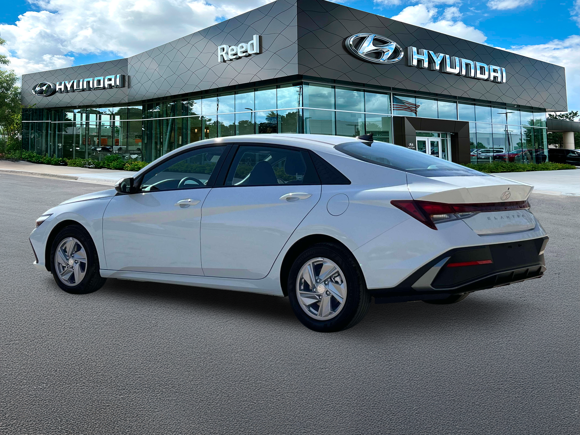 2024 Hyundai Elantra SE 4