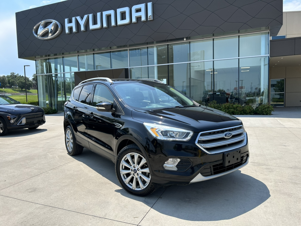 2017 Ford Escape Titanium 1