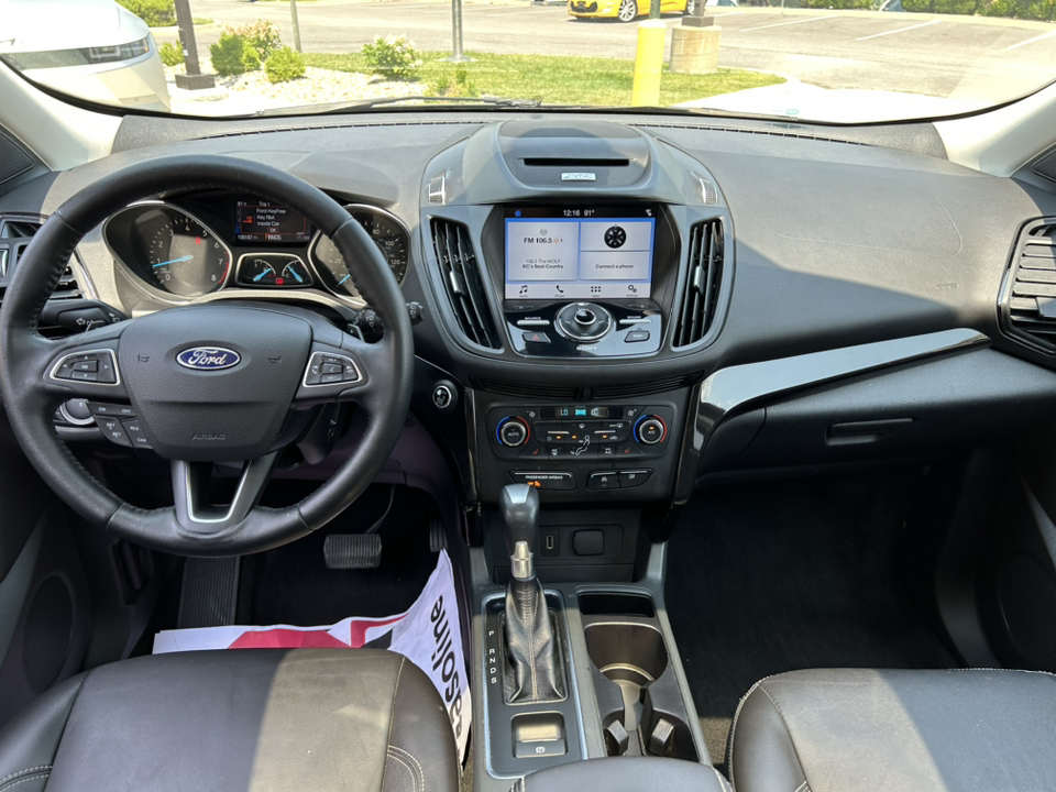 2017 Ford Escape Titanium 17