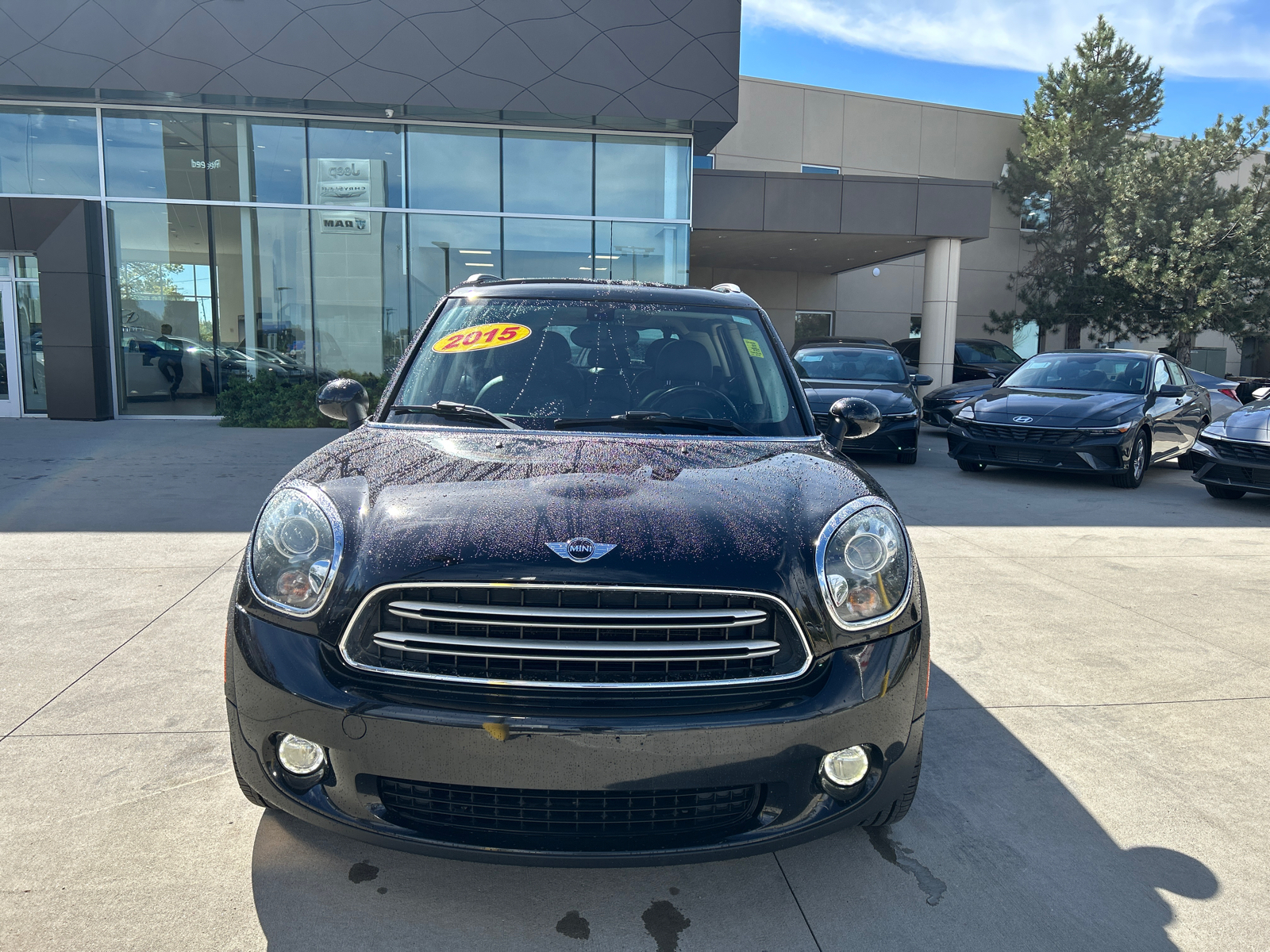 2015 MINI Cooper Countryman Base 2